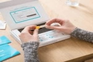 خدمات آزمایشگاهی در منزل